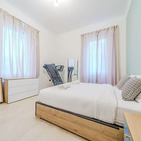 Eva's Cozy - Metro Istria & Wi-fi 3* 밀라노